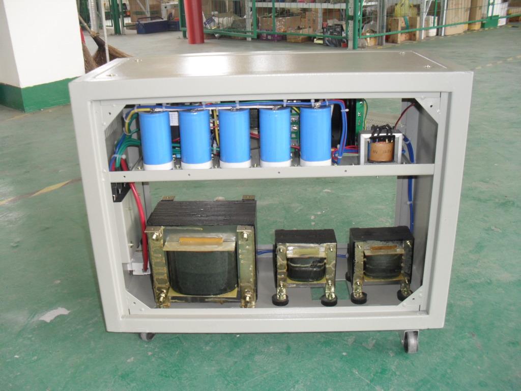 精密凈化交流穩(wěn)壓電源